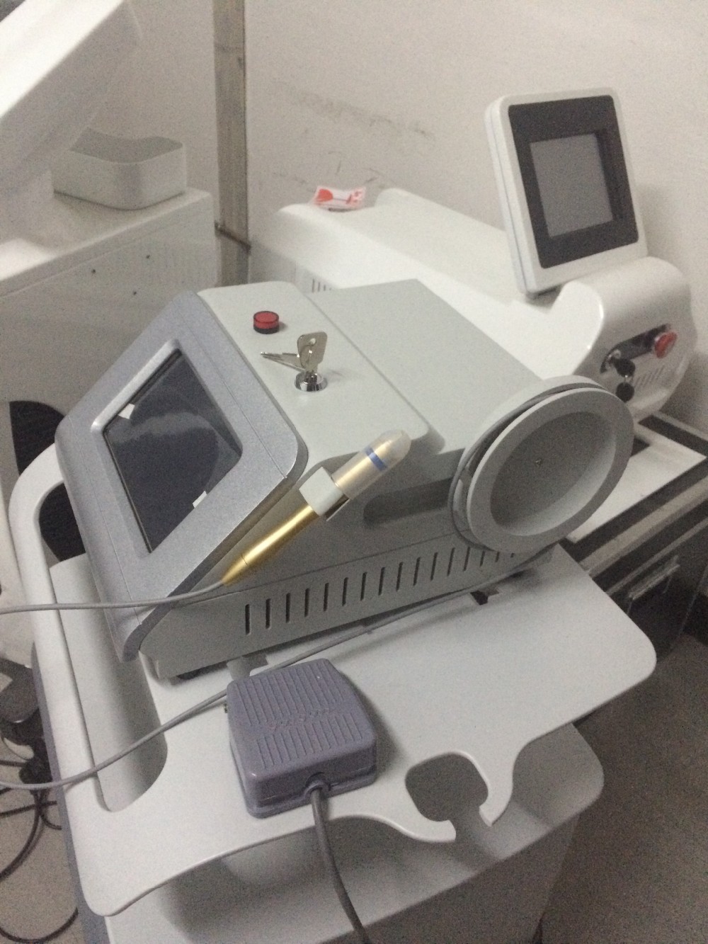 Machine vasculaire de haute fréquence de laser d'araignée de retrait gris de veine