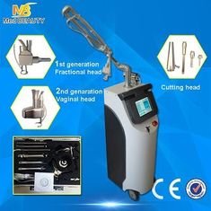 Chine Laser partiel de CO2 médical de 10600 nanomètre, machine verticale de retrait de cicatrice fournisseur
