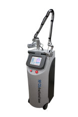 Chine Ultra Pulse RF fractionnelle Laser Laser fractionnel traitement au Co2 fournisseur