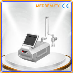 Chine Fractional Co2 Laser traitement fractionnaire Laser Co2 pour la découpe sur la Blépharoplastie fournisseur